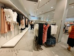-H&M(天一广场店)