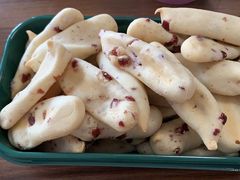 蔓越莓台湾麻薯-泸溪河桃酥(欧尚店)