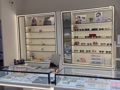 -沫芮眼镜·蔡司·依视路·尼康明月(环创店)