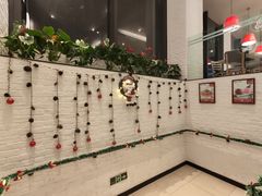 -必胜客餐厅(昆百大泰业城店)