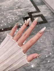 -Wink美甲美睫