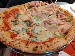 开心果火腿佐青酱披萨-Primo·丽莫意大利窑烤披萨