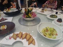 -世博源公馆·本帮融合菜·主题包厢·江景餐厅