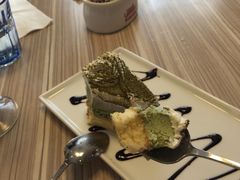 -必胜客(证大大拇指店)