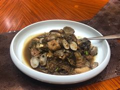 花蚬子炖茄子-品味居·首店·大连鲜活海鲜大连菜(东港店)