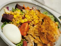 鸡肉温泉蛋沙律斑五谷杂粮-打趸BTC·Breaktime cafe(北京路店)