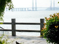 -鹰龙海畔度假酒店(咸祥店)