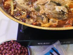-海盗船. 龙虾烧烤. 酒馆