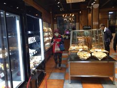 -苹果花园(南泉路店)