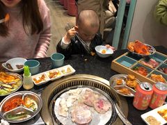 -烤路里·韩国品质自助烤肉(石路天虹4号店)