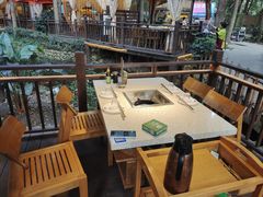 -二荆条·蜀鲜汇城市森林火锅