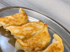玉米鲜肉煎饺-芬芳甜品(同福路店)