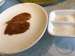 鸭胸皮-湖庭壹品鸭王·传统北京烤鸭·别墅私房菜·庭院宵夜(江宁店)