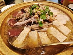 -八大碗·地道东北菜(东陵西路店)