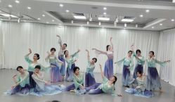 点击看大图 -深舞形体民族舞蹈工作室