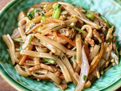 -包整·丝娃娃(一览甲秀楼风景店)