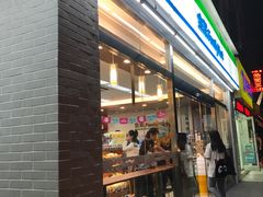 -全家便利店(沪青平公路四店)