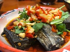 -琥珀老六龙虾(四里河店)