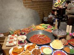 -萍姐火锅·公路夜市(武汉首店)