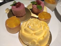 -五月罗马海鲜自助餐厅(陆家嘴店)