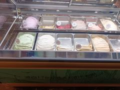 -东方红海鲜百汇(国际大厦店)