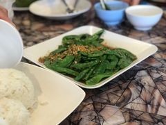 -两兄弟Song Pee Nong(2号店)