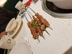 -三人行骨头王火锅(长寿店)