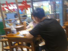 -湘下佬·老长沙吃货铺(酃湖万达店)