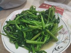 炒时蔬-洪霞餐馆