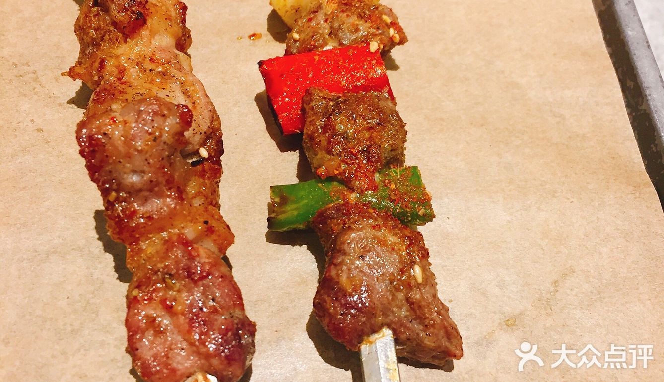 周末去哪吃？非这家羊肉串莫属