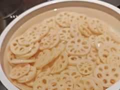 -龍歌自助小火锅(芝罘万达店)