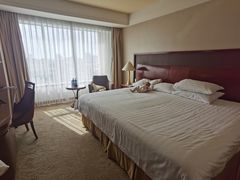 -汕尾巴黎半岛酒店