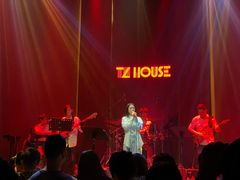 -TZ House音乐现场(来福士中心店)