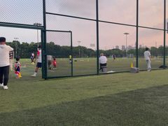 -Riverside河畔少儿足球培训(前滩店)