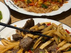 -牛八宝桂林米粉(八里庄店)