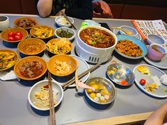 -九锅一堂酸菜鱼(学府凯德店)