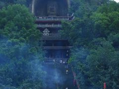 -荣县大佛