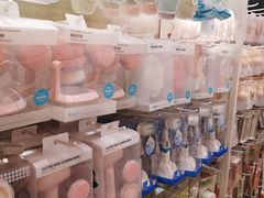 -名创优品(海珠乐峰广场店)