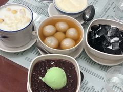 红豆雪糕船-阿三麻蓉汤圆(顺光大厦店)