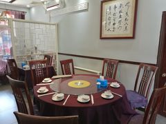 包厢-聚友居酒楼