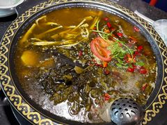 -符缸酸菜鸡(华阳店)