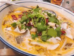 酸菜鱼-香港新曜记茶餐厅(星耀城店)