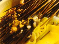 -拈签一笑黄牛肉辣卤串串