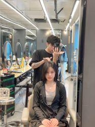 -藤野造型烫发染发