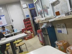 大堂-金原鸭血粉丝汤(马群分店)