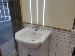-老新隆牛肉锅贴(新街口店)