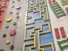 -极限PLAY运动娱乐新世界·团建派对表演休闲馆·室内高空游乐园
