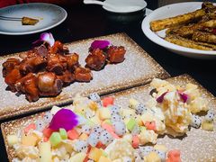 -梧桐树下(云锦世家店)