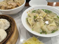 -老西白点心店