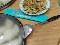 -屯老二农家铁锅炖·行业领军者(梅江店)